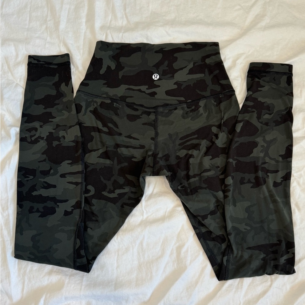 Lululemon Athletica Black/Army Green Camo Leggings